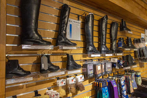 Tack Shop «Green Mountain Horse & Tack», reviews and photos, 1327 Sharon Copley Rd, Wadsworth, OH 44281, USA