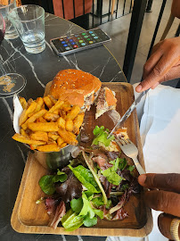Hamburger du LE CIRKUS - BRASSERIE/RESTAURANT à Meaux - n°5