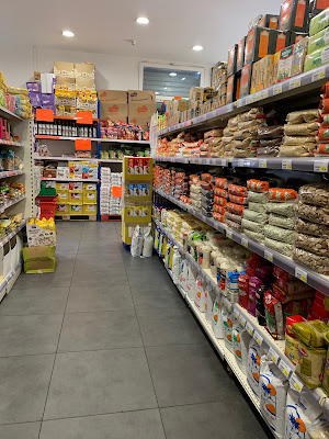 Marché Güven à Montmagny