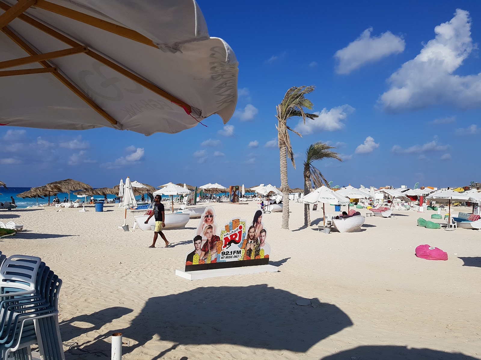 Foto von Amwaj Beach mit sehr sauber Sauberkeitsgrad