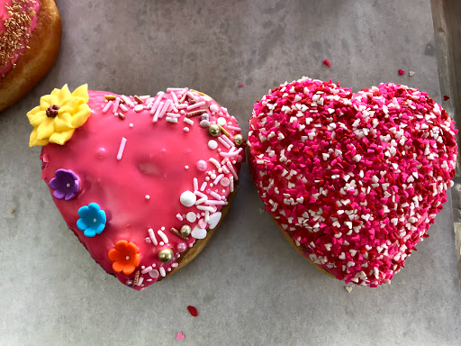 Donut Shop «Dulcet Gourmet Donut», reviews and photos, 23717 Vanowen St, Canoga Park, CA 91307, USA