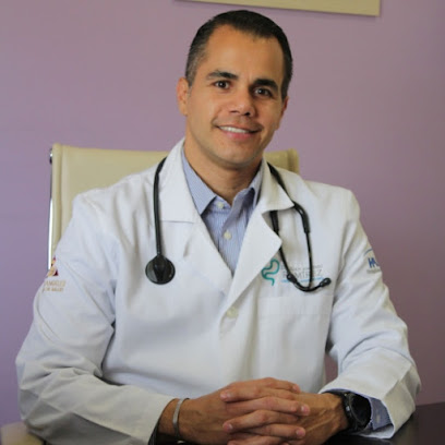 Dr. Juan Antonio Ramirez Beltrán, Cirujano general