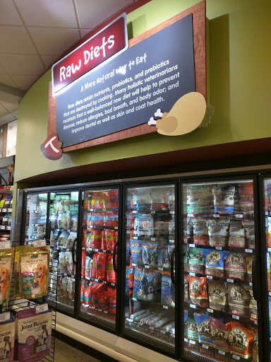 Pet Supply Store «Pet Food Express», reviews and photos, 320 S Lake Ave, Pasadena, CA 91101, USA