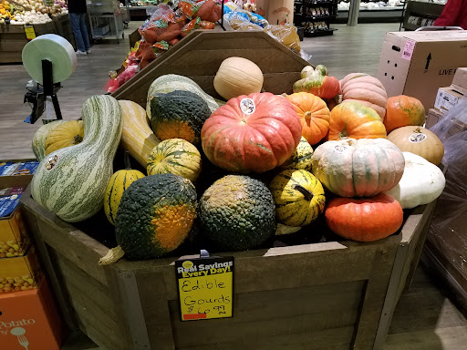 Grocery Store «Hannaford Supermarket», reviews and photos, 65 Gray Rd, Falmouth, ME 04105, USA