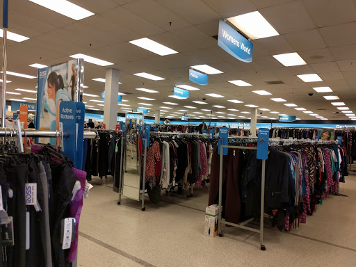 Clothing Store «Ross Dress for Less», reviews and photos, 13855 Outlet Dr, Silver Spring, MD 20904, USA
