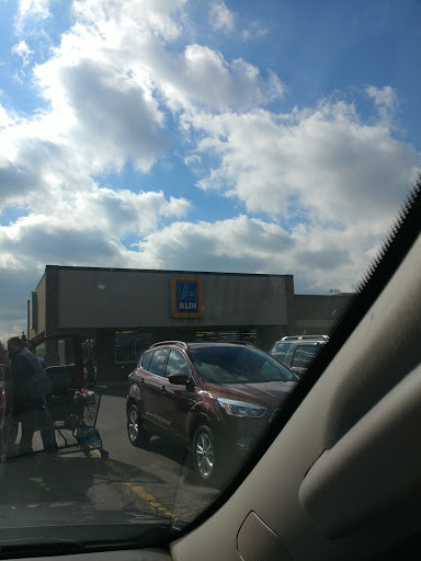 Supermarket «ALDI», reviews and photos, 17379 Eureka Rd, Southgate, MI 48195, USA