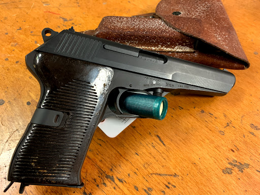 Gun Shop «Bergen Sporting Goods», reviews and photos, 649 Bergen Blvd, Ridgefield, NJ 07657, USA