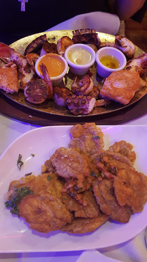 Caribbean Restaurant «Bonfire Mofongo House and Lounge», reviews and photos, 999 Market St, Paterson, NJ 07513, USA