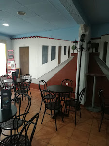 Bar La Calle C. Pinta, 10, 21610 San Juan del Puerto, Huelva, España