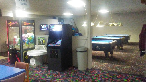 Bowling Alley «Calhoun Bowling Center», reviews and photos, 123 Columbus Cir NE, Calhoun, GA 30701, USA