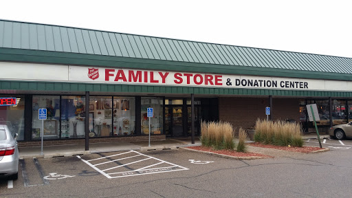 Thrift Store «The Salvation Army Family Store & Donation Center», reviews and photos