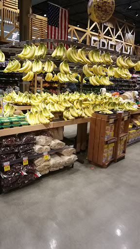 Grocery Store «Strack & Van Til», reviews and photos, 1515 US-41, Schererville, IN 46375, USA