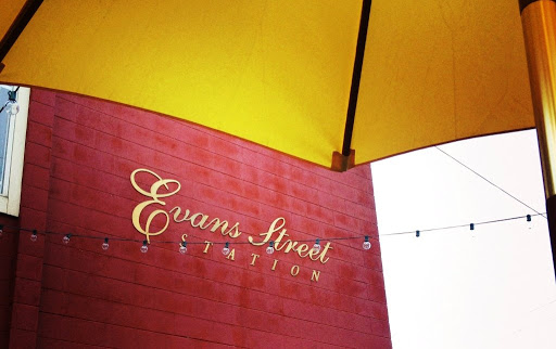 Restaurant «Evans Street Station», reviews and photos, 110 S Evans St, Tecumseh, MI 49286, USA