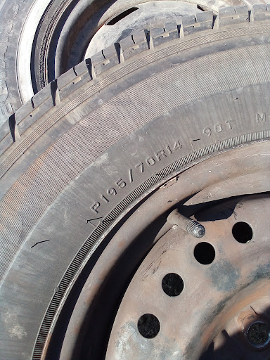 Auto Pawn of Fresno, 922 Van Ness Ave, Fresno, CA 93721, USA, 