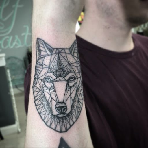 Tattoo Shop «Gulf Coast Tattoo Company», reviews and photos, 315 US-90 E, Waveland, MS 39576, USA