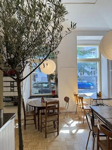 Ô-mai coffee & kitchen telefonní číslo
