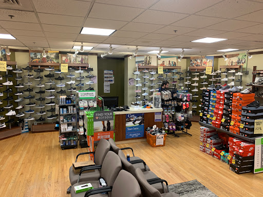 Shoe Store «Tradehome Shoes», reviews and photos, 3902 13th Ave SW, Fargo, ND 58103, USA