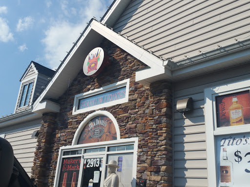 Franklin Liquors, 2913 Urbana Pike, Ijamsville, MD 21754, USA, 