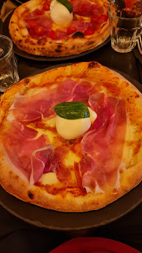 Pizza du Restaurant Capri Saint-Honoré à Paris - n°14
