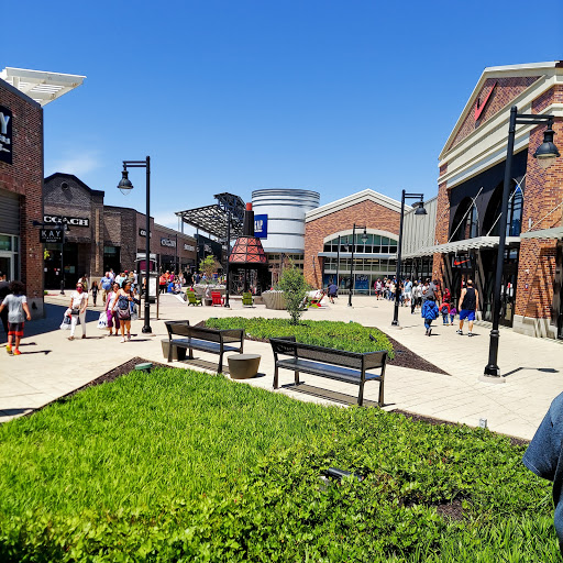 Outlet Mall «Tanger Outlet Grand Rapids», reviews and photos, 350 84th St SW, Byron Center, MI 49315, USA