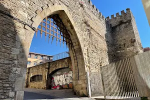Vitoria-Gasteiz city walls image