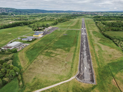 Aéroport de Besançon-La Vèze à La Vèze