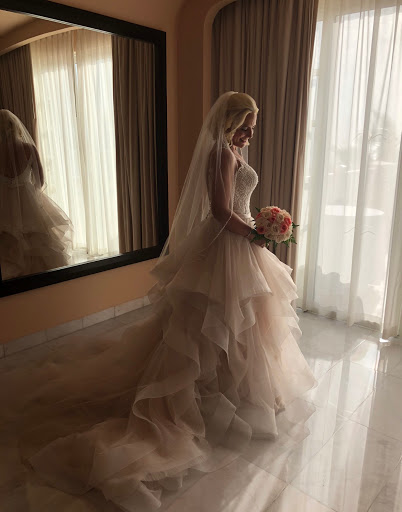 Bridal Shop «Ferndales Bridal», reviews and photos, 368 S Tustin St, Orange, CA 92866, USA