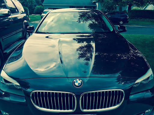 BMW Dealer «BMW of Milwaukee North», reviews and photos, 5990 N Green Bay Ave, Glendale, WI 53209, USA