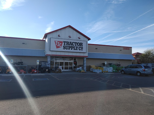 Tractor Supply Co., 25606 S Arizona Ave, Chandler, AZ 85248, USA, 