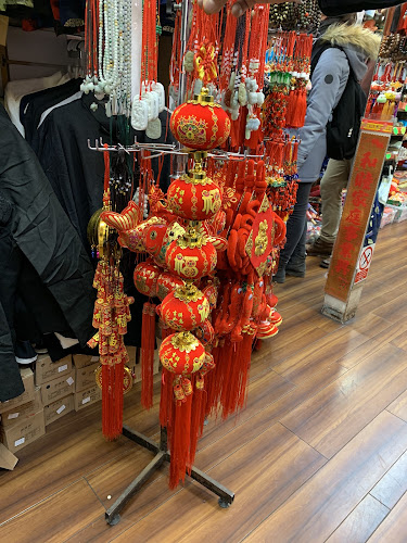 Oriental Fashion Store and feng shui gifts and crafts - London