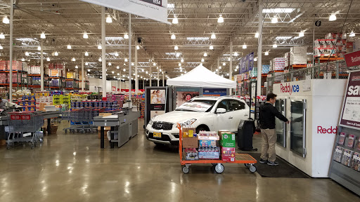 Warehouse store «Costco Wholesale», reviews and photos, 2219 S 37th St, Tacoma, WA 98409, USA
