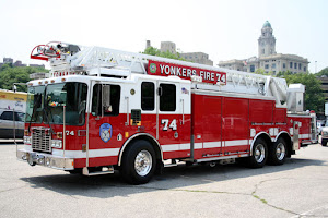 Yonkers FD Engine 304/Ladder 74