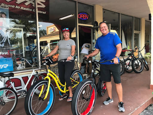 Bicycle Store «Rad Bicycles, Boards, Hobbies & Sup & Kayak Rentals», reviews and photos, 1401 Gulf Blvd #5, Indian Rocks Beach, FL 33785, USA