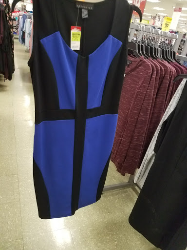 Discount Store «Kmart», reviews and photos, 5100 Dixie Hwy, Waterford Twp, MI 48329, USA