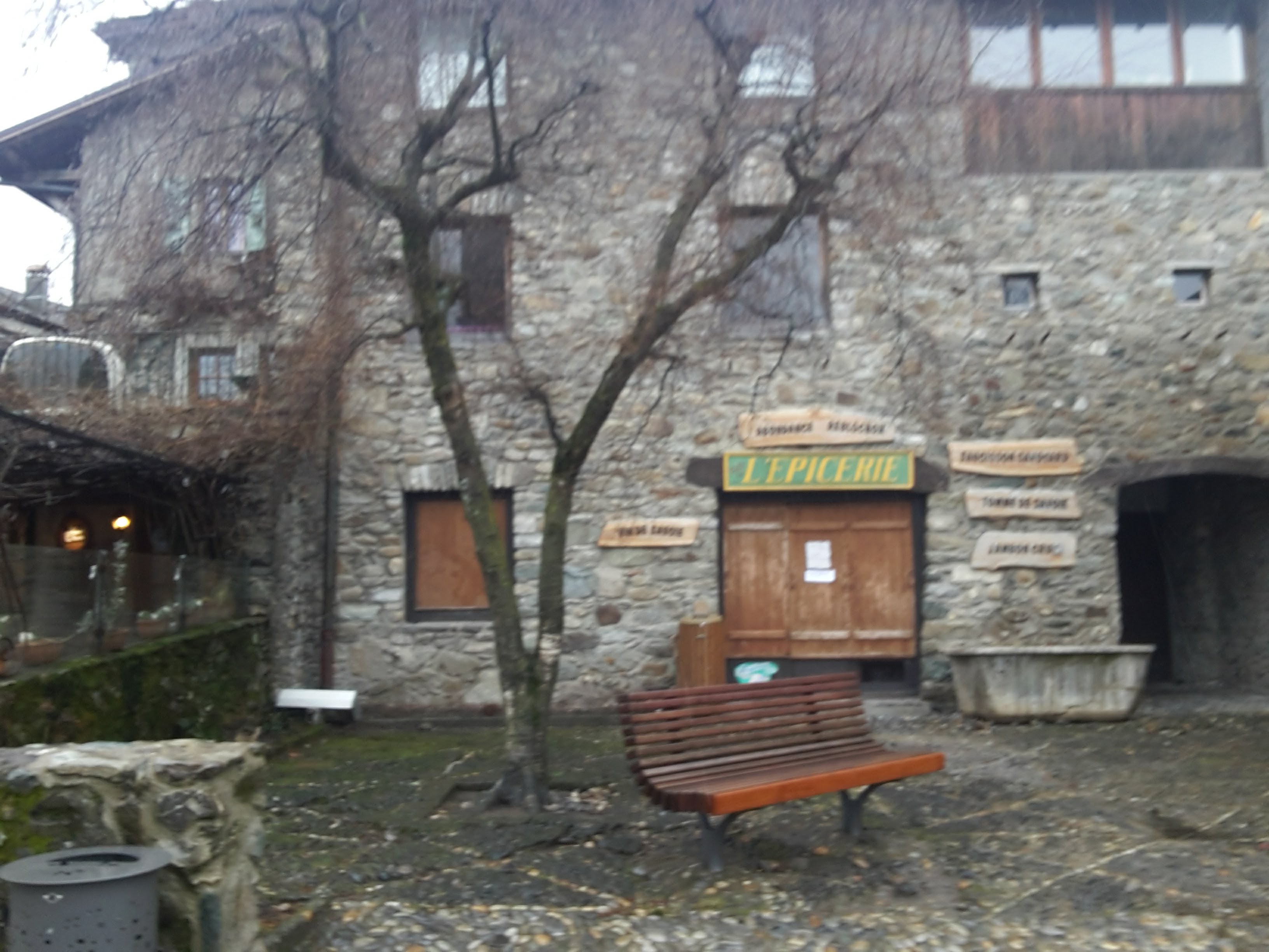 Photo n° 7 de l'avis de Y.o fait le 04/01/2019 à 09:43