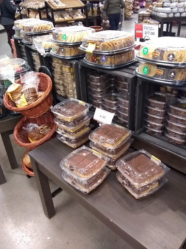 Supermarket «Hy-Vee», reviews and photos, 1914 8th St, Coralville, IA 52241, USA