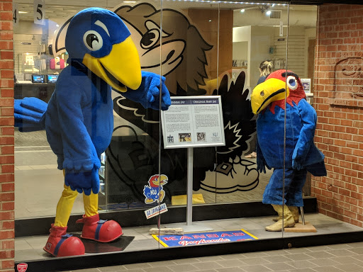 Book Store «KU Bookstore», reviews and photos, 1301 Jayhawk Blvd, Lawrence, KS 66045, USA