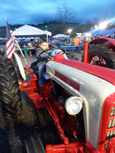 Discount Store «Dollar General», reviews and photos, 1401 Euclid Ave, Bristol, VA 24201, USA