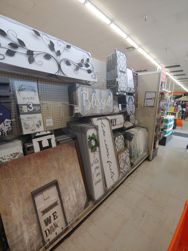 Discount Store «Big Lots», reviews and photos, 3705 Rosecrans St, San Diego, CA 92110, USA