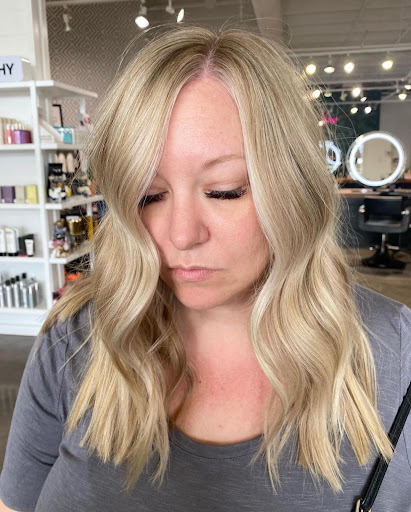 Hair Salon «Studio 417 Salon», reviews and photos, 2144 E Republic Rd, Springfield, MO 65804, USA