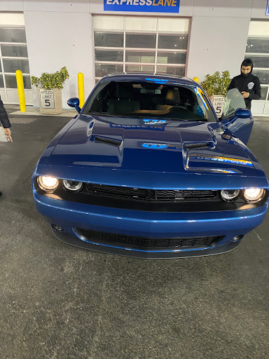 Car Dealer «Suncoast Chrysler Jeep Dodge RAM», reviews and photos, 8755 Park Blvd N, Seminole, FL 33777, USA