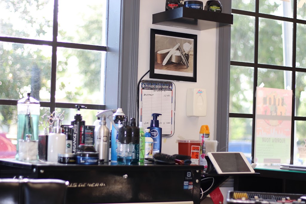 Ralph Capelli Master Barber, At West & Kennedy Barbershop 32789