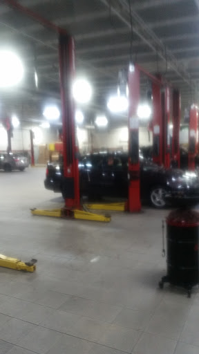 Car Dealer «Toyota of Braintree», reviews and photos, 210 Union St, Braintree, MA 02184, USA