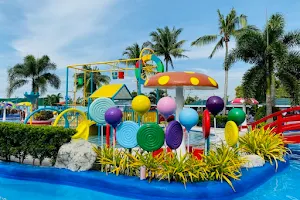 Coco Valley Richnez Waterpark image