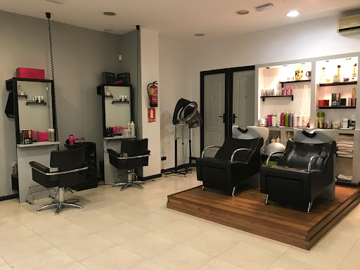 Gladys Hair Beauty , Peluquería y Estética en Villanueva de laCañada, Madrid