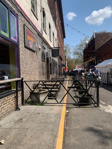 Donut Shop «Voodoo Doughnut», reviews and photos, 22 SW 3rd Ave, Portland, OR 97204, USA