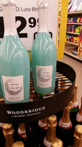 Grocery Store «Food Lion», reviews and photos, 1720 N Croatan Hwy, Kill Devil Hills, NC 27948, USA