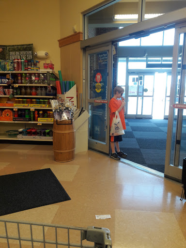 Grocery Store «Food Lion», reviews and photos, 4401 Governor Printz Blvd, Wilmington, DE 19802, USA