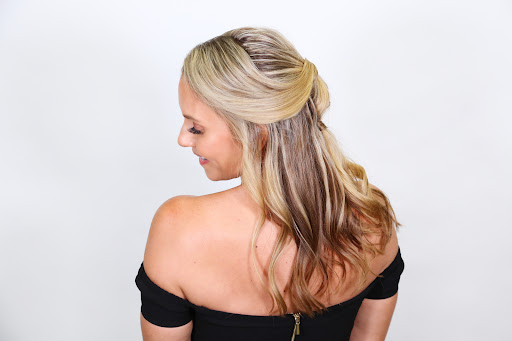 Hair Salon «Robert of Philadelphia Hair Design Downtown», reviews and photos, 440 Bayfront Pl, Naples, FL 34102, USA