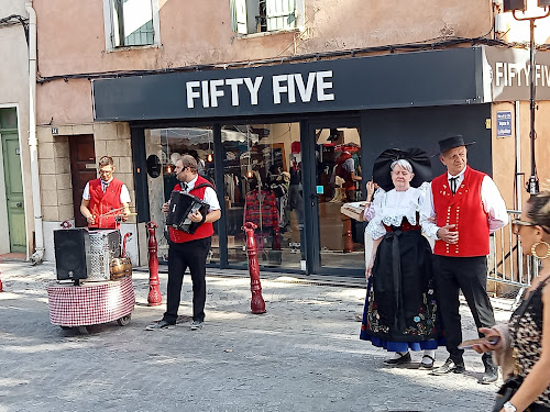 Fifty Five à Saint-Cyr-sur-Mer